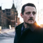 sturgill-simpson1_custom-1fc997fa740562b360de811454a0f507463b4e9b-s900-c85